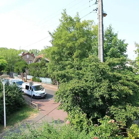 Gare En Face - 15mn Paris - Parking Rue Gratuit - 10mn A Pied Cdfas, Hippodrome D'enghien, Universite - 1er Etage