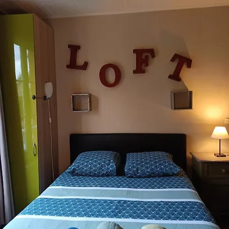 Apartment Gare En Face - 15mn Paris - Parking Rue Gratuit - 10mn A Pied Cdfas, Hippodrome D'enghien, Universite - 1er Etage